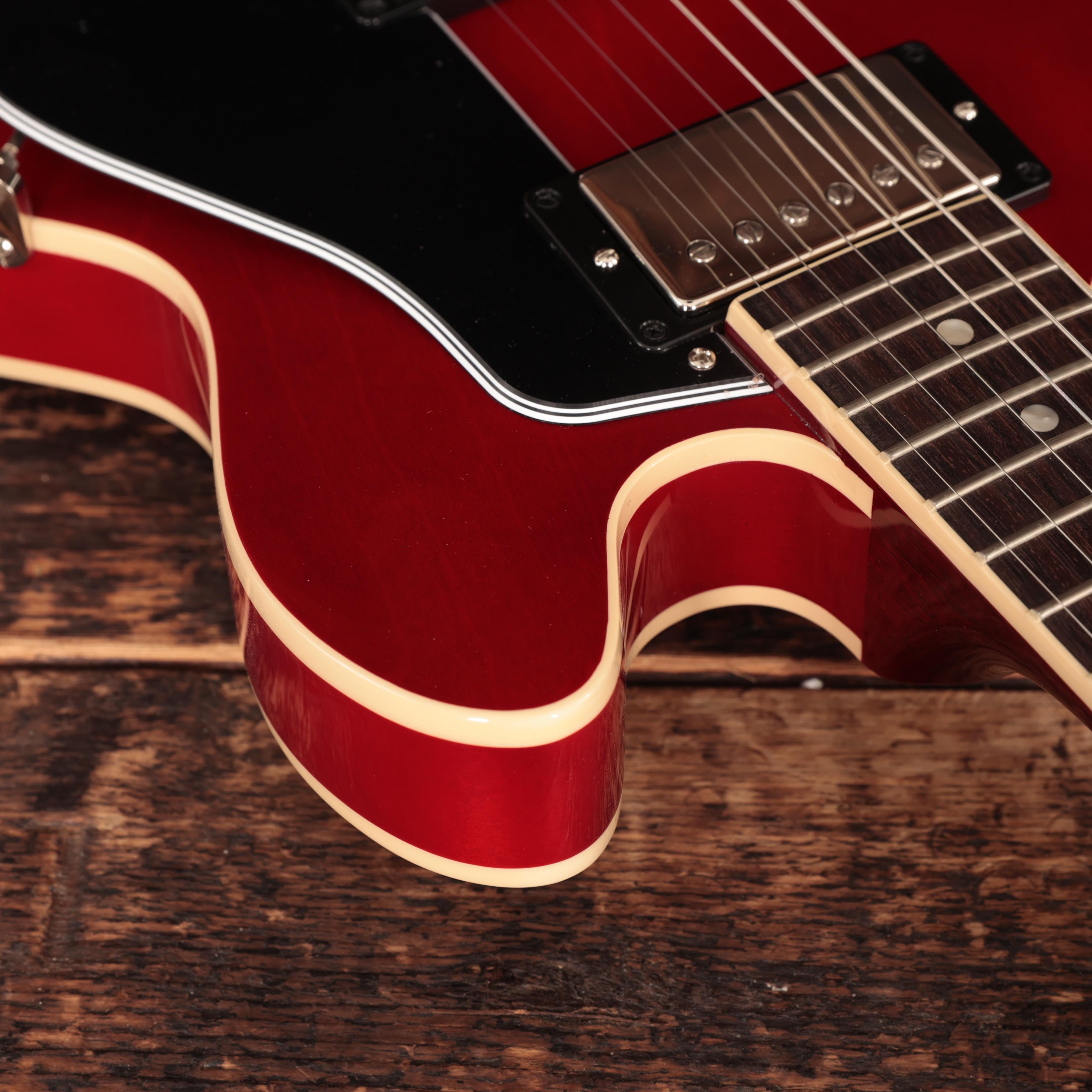 GIBSON　ES-339 2022年製　チェリーレッド　極美品 Epiphone Timeless looks and incredible tone in a compact package